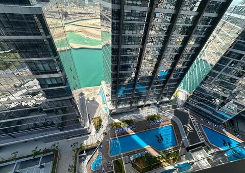 Apartment for Rent in Radiant Boulevard in Al Reem Island - Furnished | High floor | Vacant - 2/4
